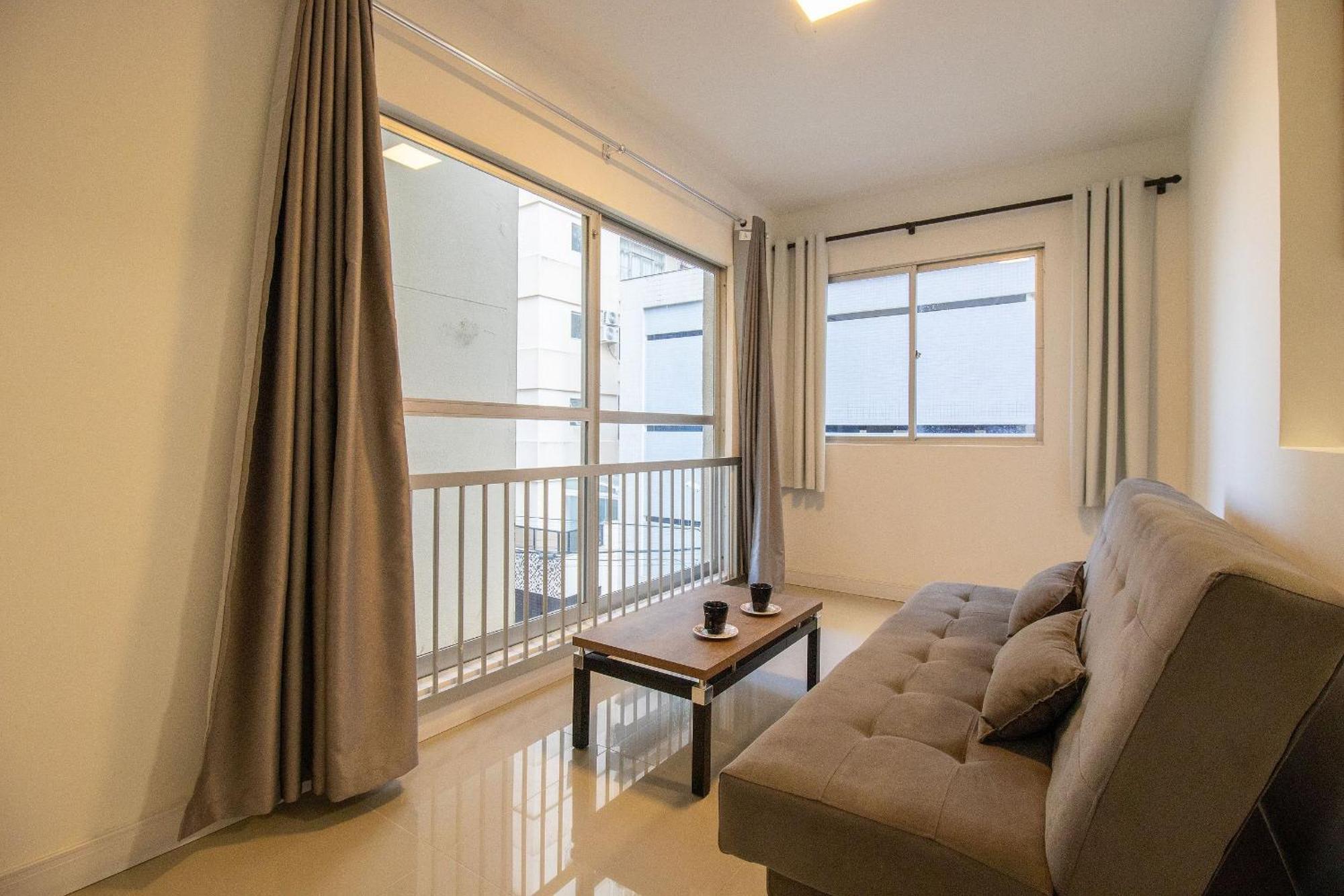 Guc32 - 2 Dorm, Wi-fi, Garagem, Quadra Mar * Balneario Camboriu