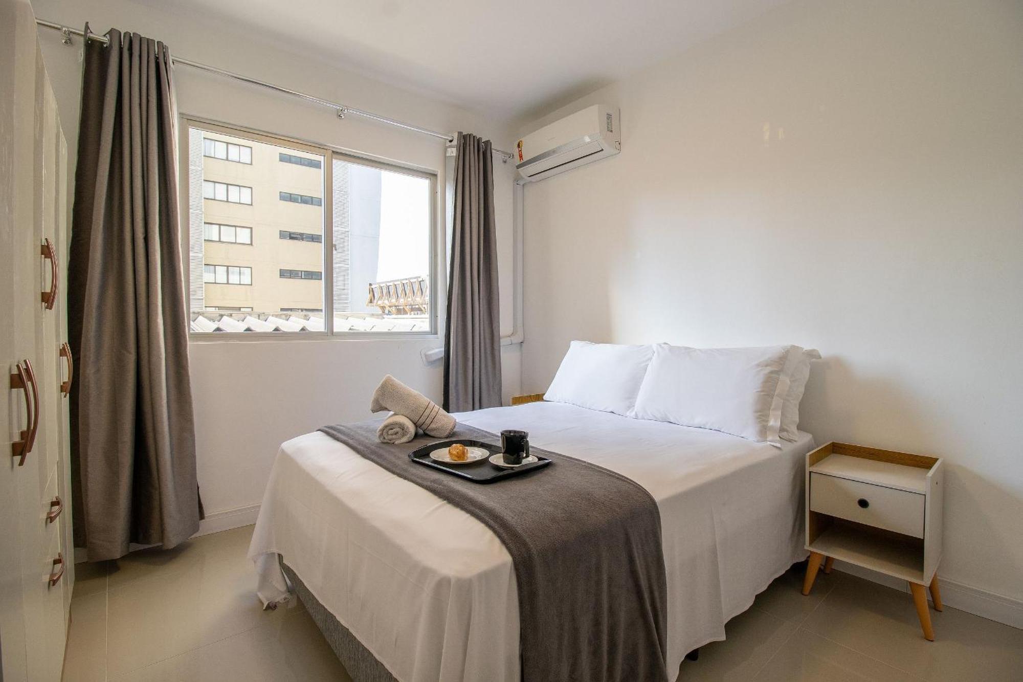 Guc32 - 2 Dorm, Wi-fi, Garagem, Quadra Mar Apartamento Balneario Camboriu