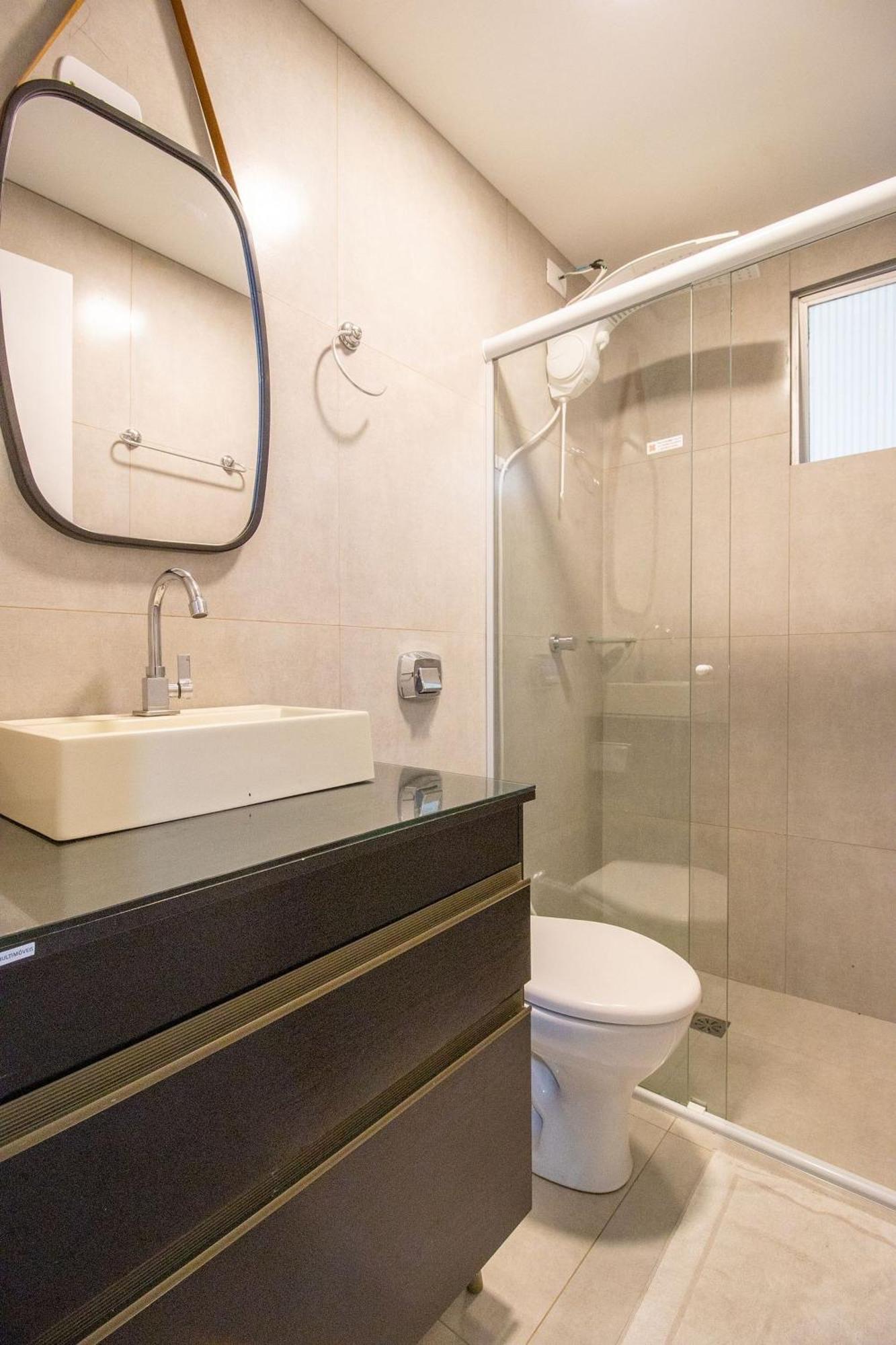 Apartamento Guc32 - 2 Dorm, Wi-fi, Garagem, Quadra Mar *