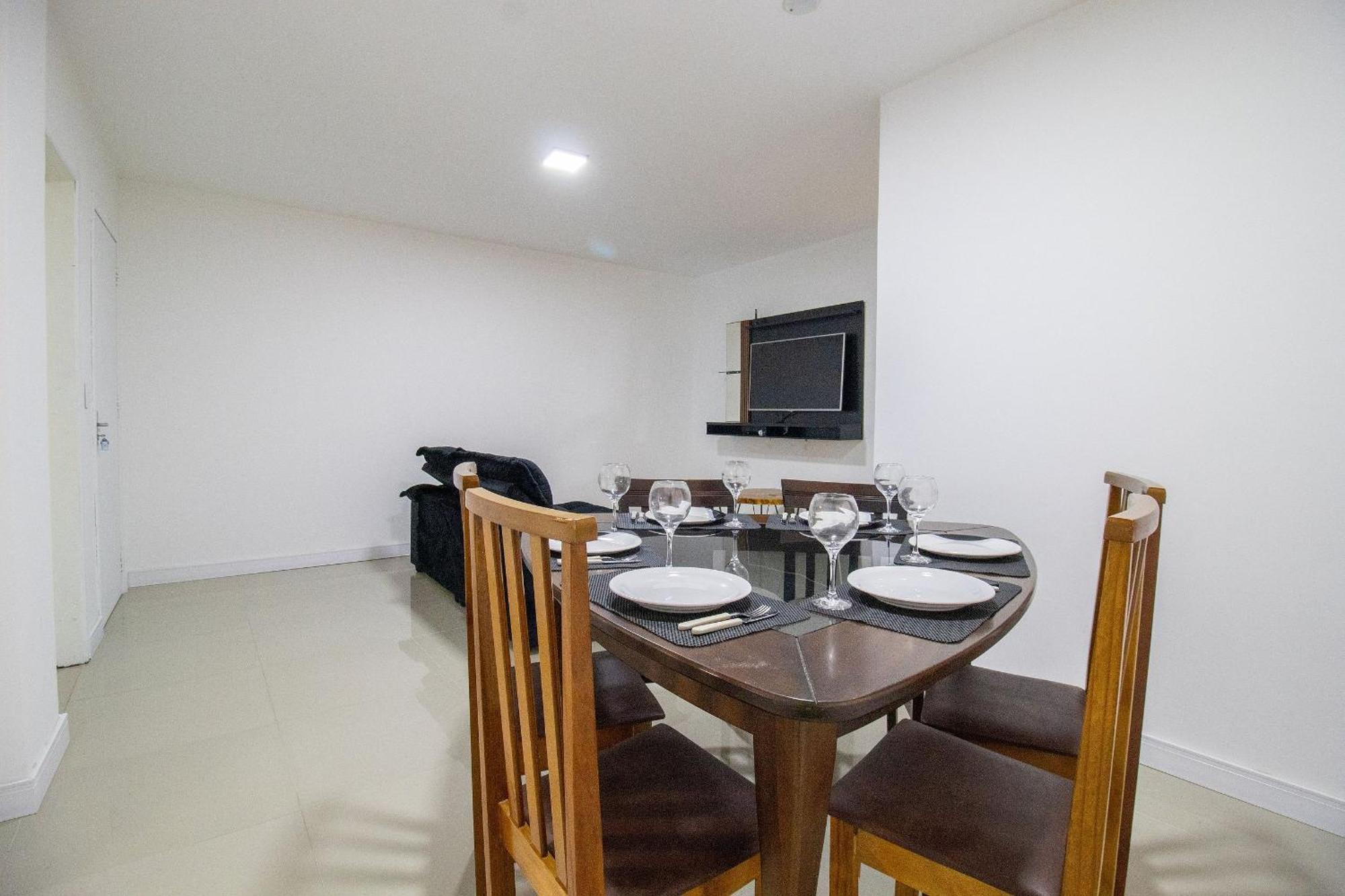 Guc32 - 2 Dorm, Wi-fi, Garagem, Quadra Mar Apartamento